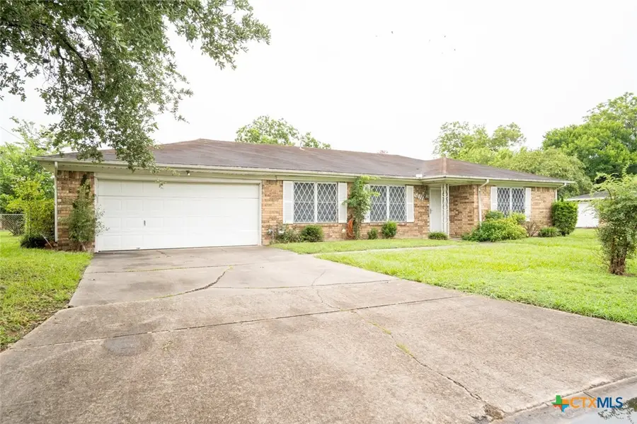 2411 Ozark Street, Victoria, TX 77901 - #2