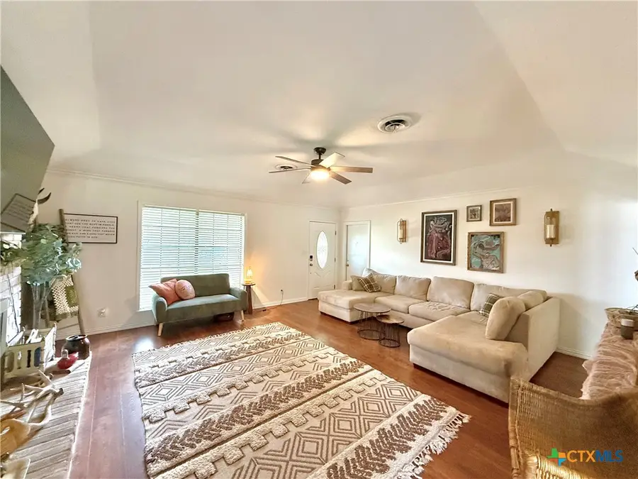 505 Camelot Drive, Victoria, TX 77901 - #2