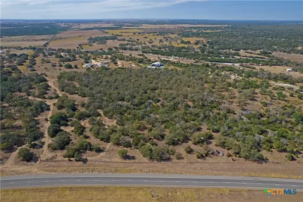 14847 Sh 195, Florence, TX 76527