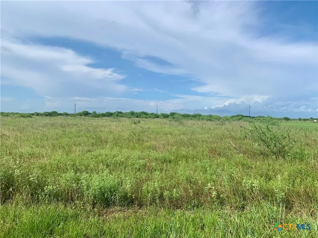 483 Shin Oak Road, Victoria, TX 77904 - #1