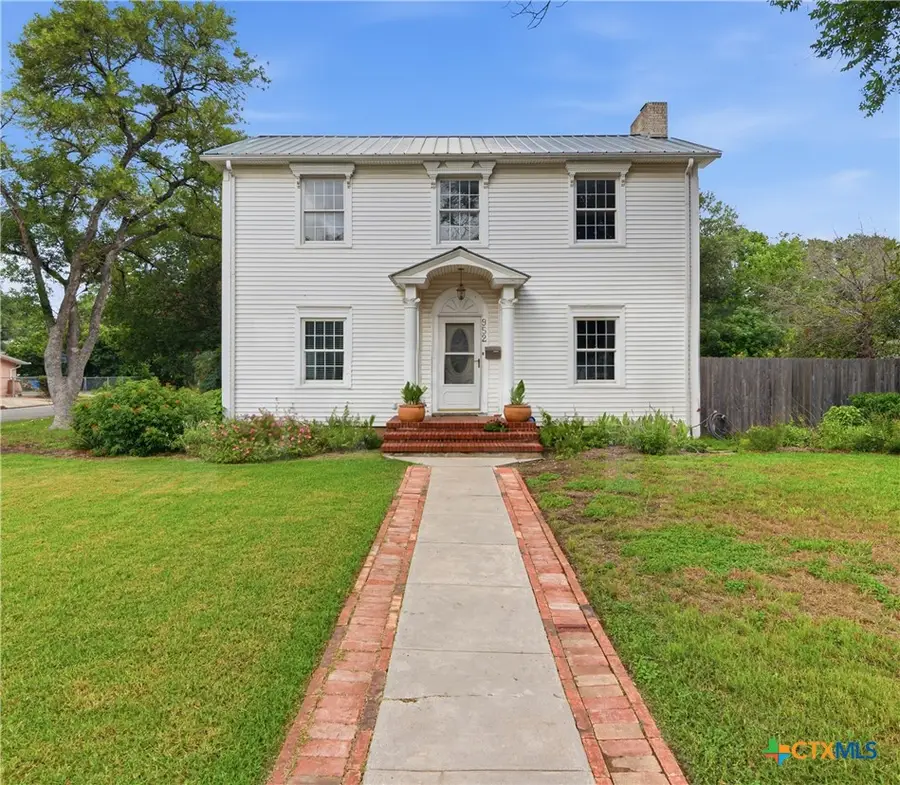 952 Bismark Street, Seguin, TX 78155 - #3