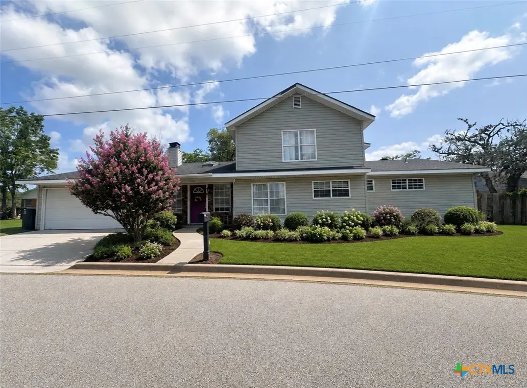 1104 Moss Lane, Cuero, TX 77954 - #1