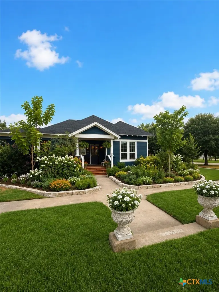 618 N 15th Street, Temple, TX 76501 - #1