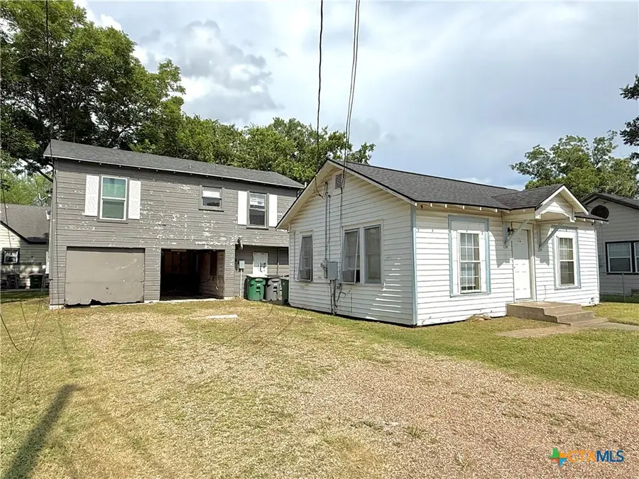 1006 N Goldman Street, Victoria, TX 77901 - #2