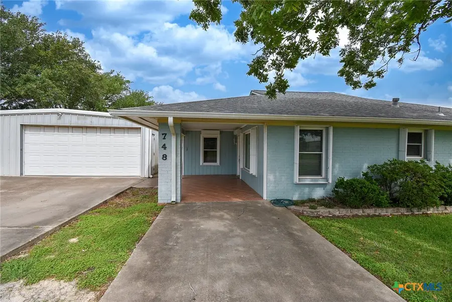 748 W Bayshore Drive, Palacios, TX 77465 - #2