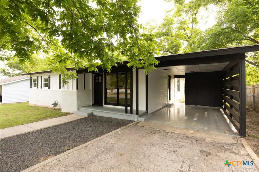 22 Steele Street, Lampasas, TX 76550 - #3