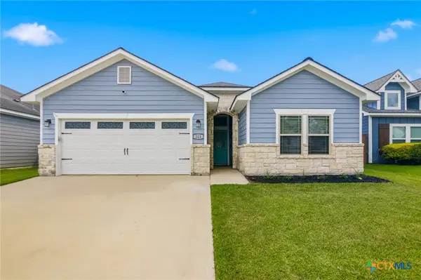 121 Nantucket Avenue, Victoria, TX 77904
