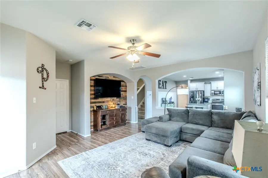 402 Kayla Street, Troy, TX 76579 - #3
