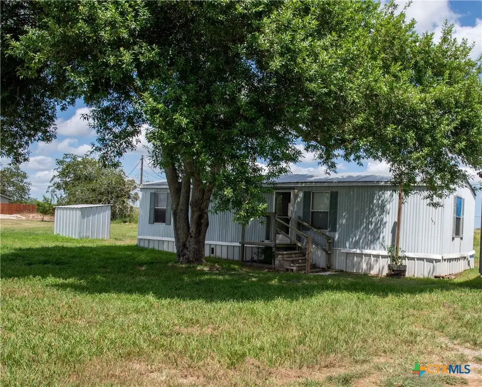 102 Harrison Street, Victoria, TX 77904 - #1