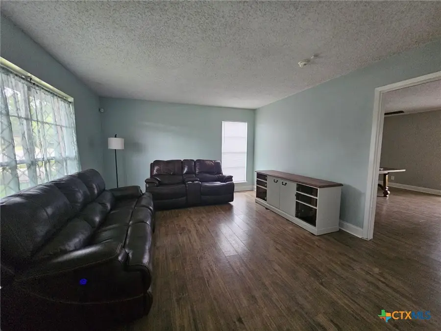 3303 Lake Charles Avenue, Killeen, TX 76543 - #3