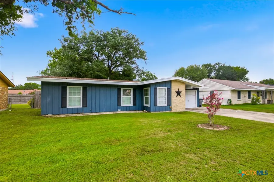 4605 Camellia Street, Victoria, TX 77904 - #2