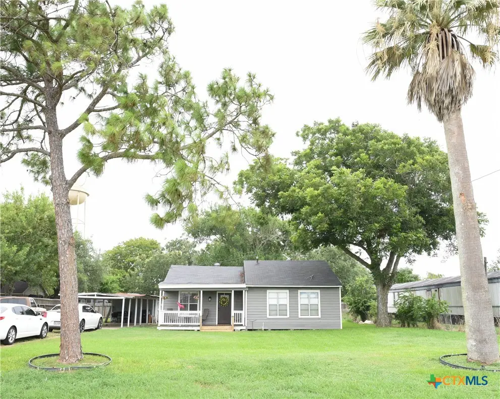 358 N Herbert Street, Bloomington, TX 77951 - #1