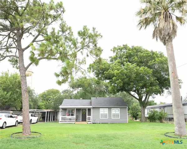 358 N Herbert Street, Bloomington, TX 77951