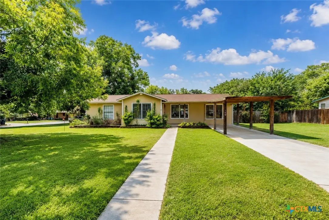 140 Hillcrest Drive, Luling, TX 78648 - #1