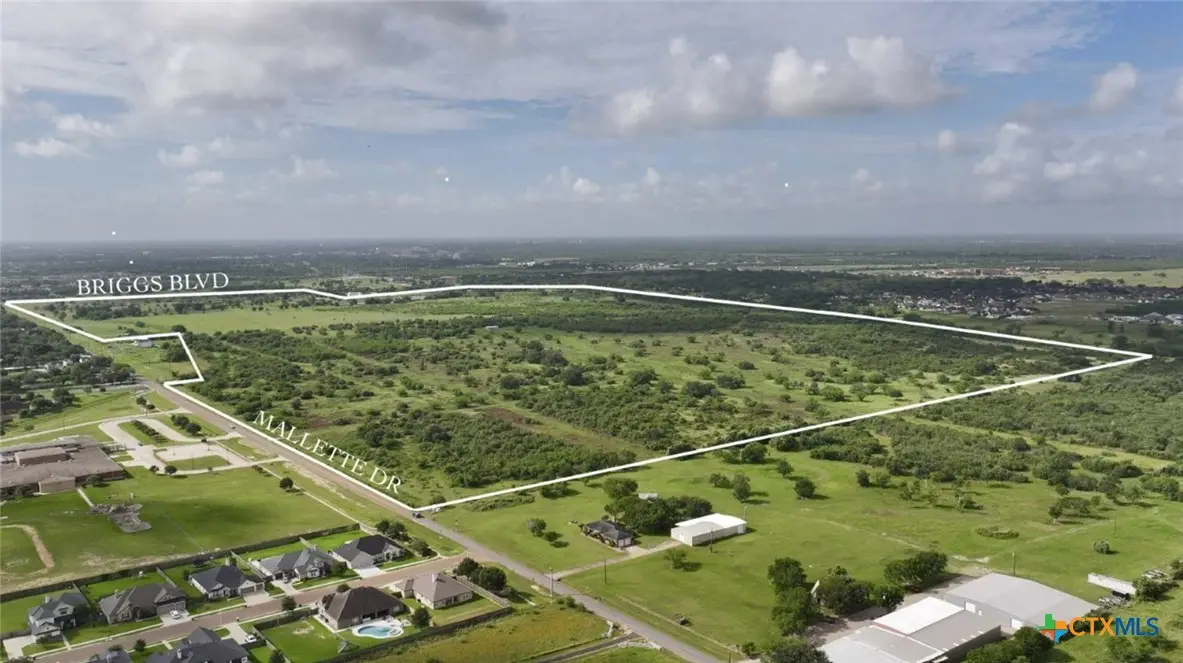 000 Briggs Boulevard, Victoria, TX 77904 - #1