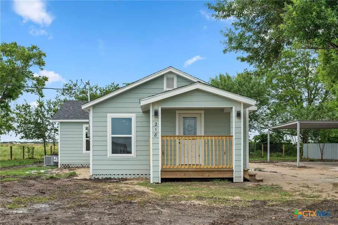 218 Lasalle Road, Inez, TX 77968 - #1