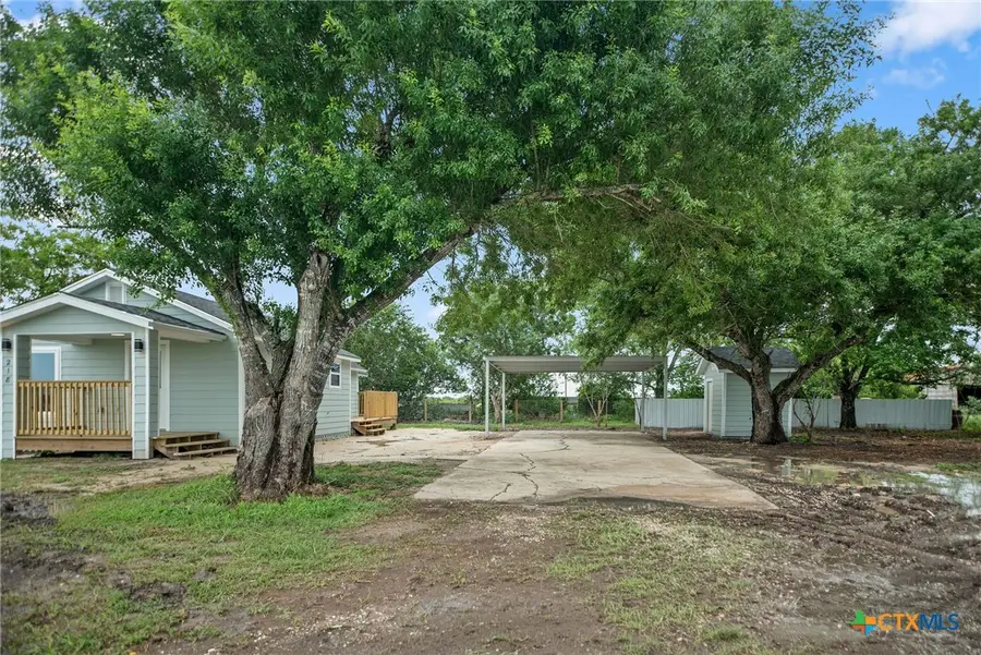 218 Lasalle Road, Inez, TX 77968 - #2