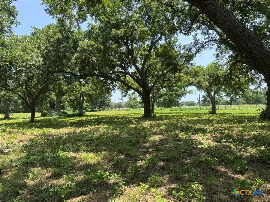 00 B And B, Seguin, TX 78155 - #2