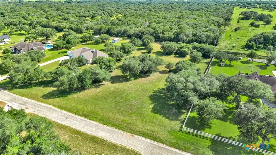 353 Pura Vida Road, Inez, TX 77968 - #3