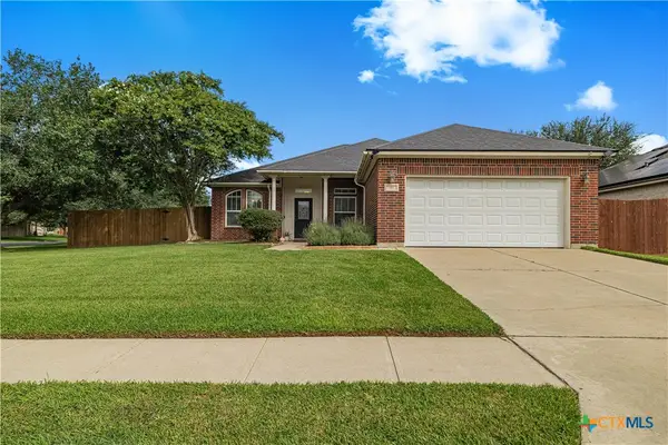 101 Water Oak Court, Victoria, TX 77901