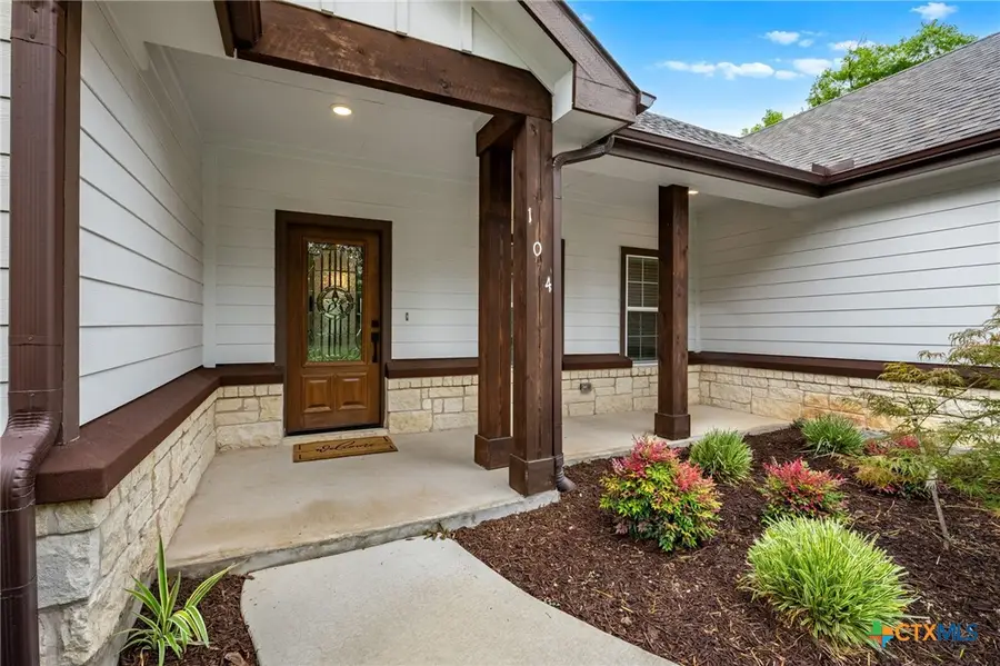 104 Bill Street, Elgin, TX 78621 - #2