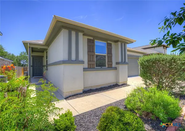 216 Mary Max Circle, San Marcos, TX 78666