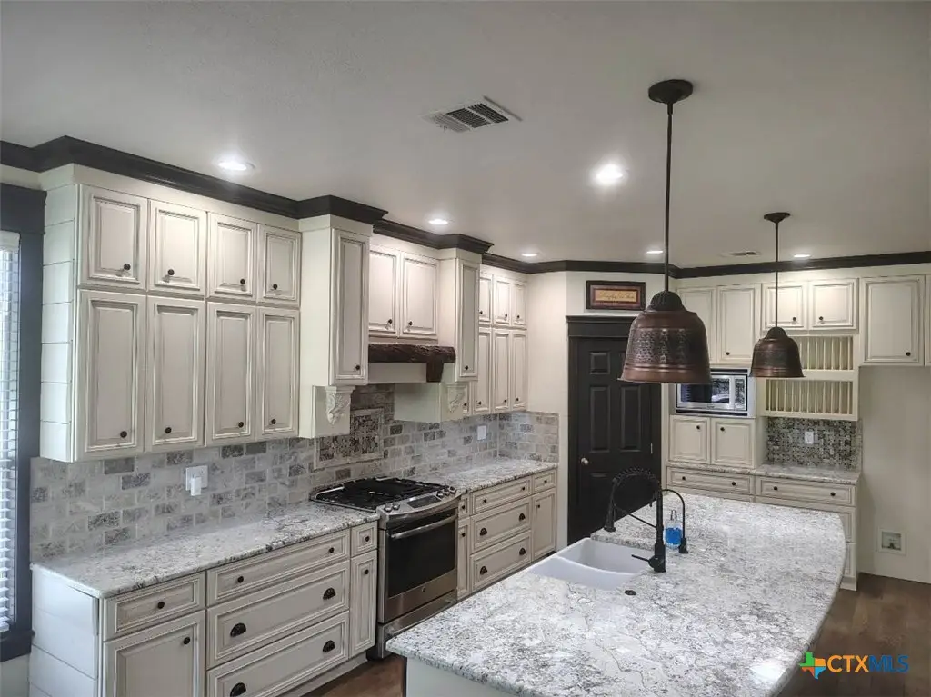 3299 Espada, New Braunfels, TX 78132 - #1