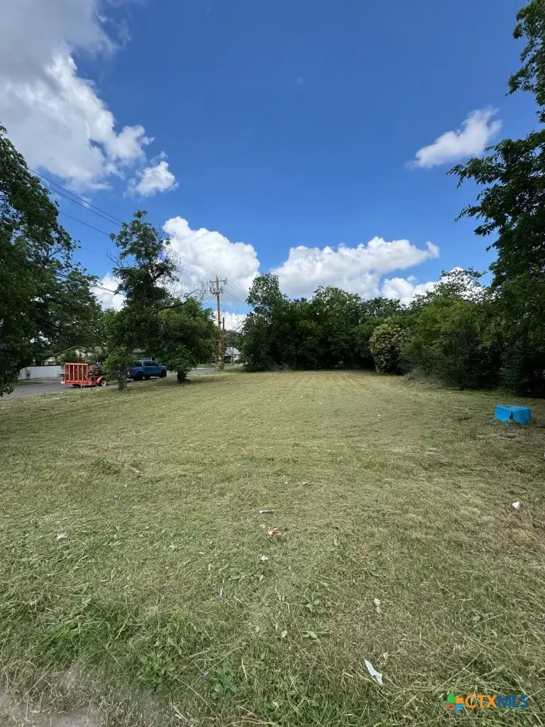 412 N 14th Street, Killeen, TX 76541 - #2