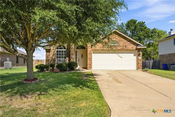 6541 Serena Lane, Woodway, TX 76712