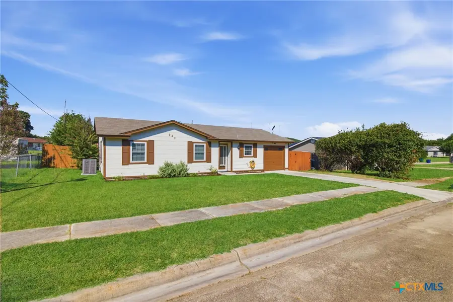 923 Hackberry Street, Copperas Cove, TX 76522 - #3