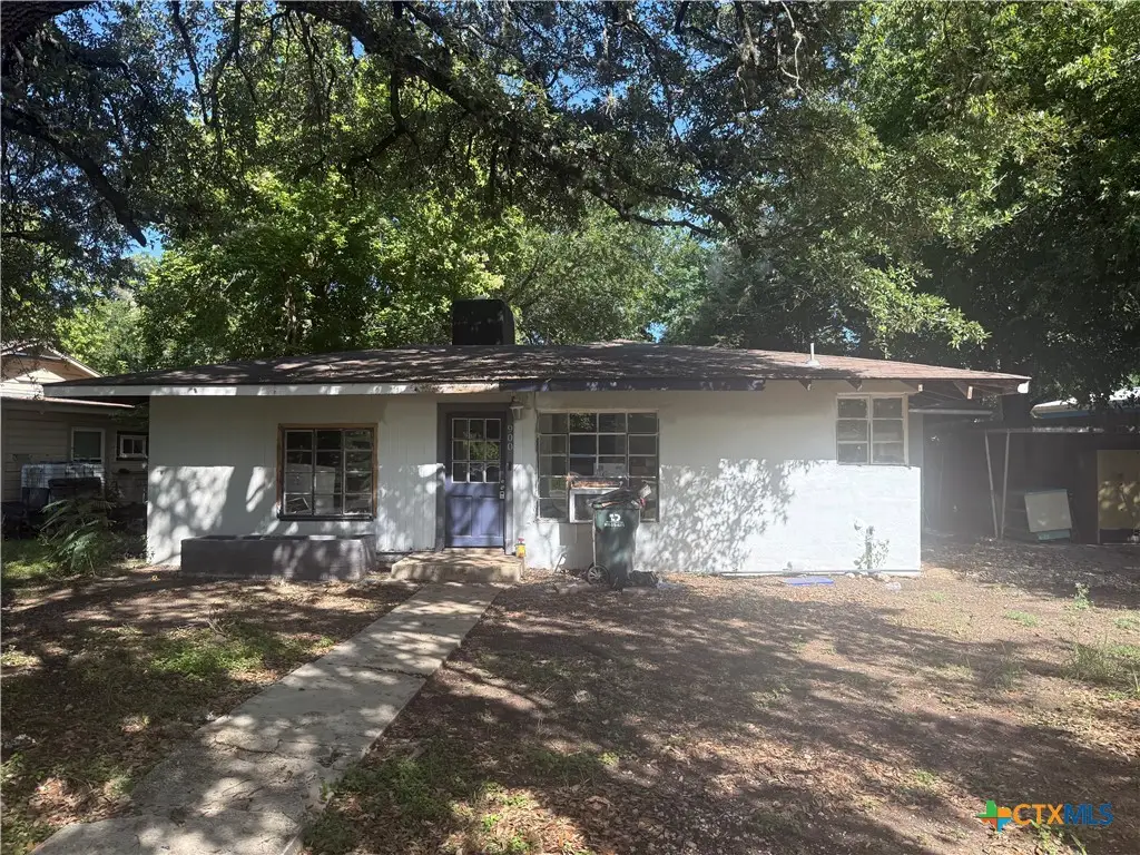 900 Haynes Street, San Marcos, TX 78666 - #1