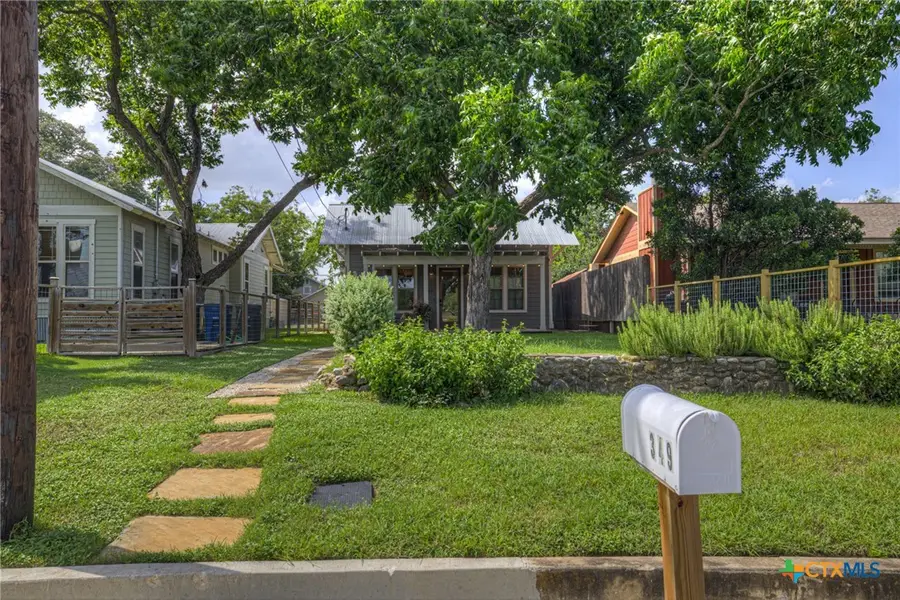 349 E South Street, New Braunfels, TX 78130 - #3
