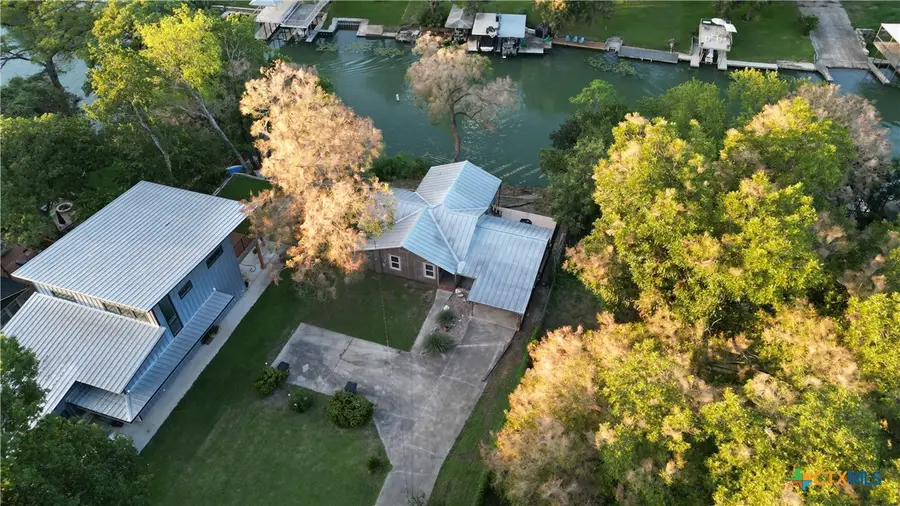 1695 Kuehler Avenue, New Braunfels, TX 78130 - #2