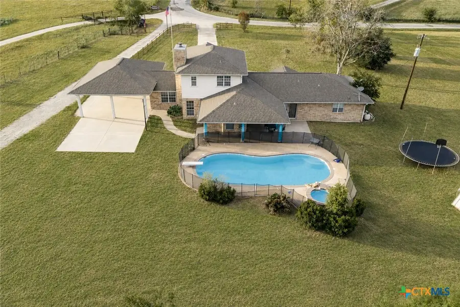 1506 Harwood Road, Luling, TX 78648 - #2