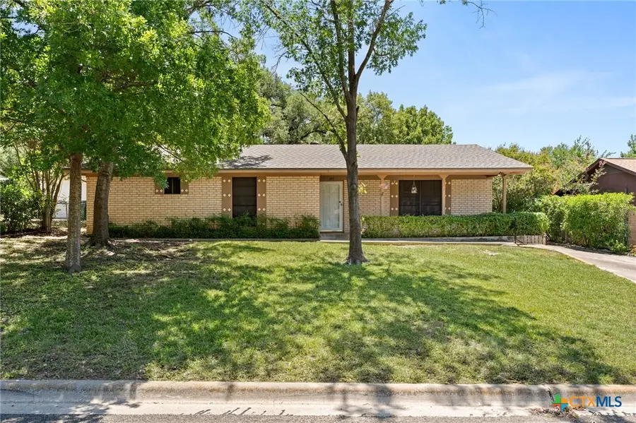 303 E 20th Avenue, Belton, TX 76513 - #2