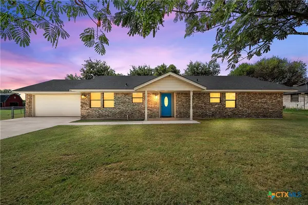 1006 Eagle Drive, Eddy, TX 76524