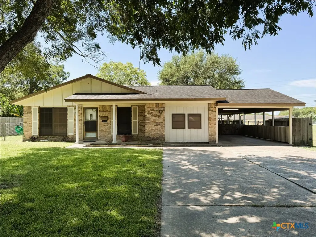 1505 E Polk Avenue, Victoria, TX 77901 - #1