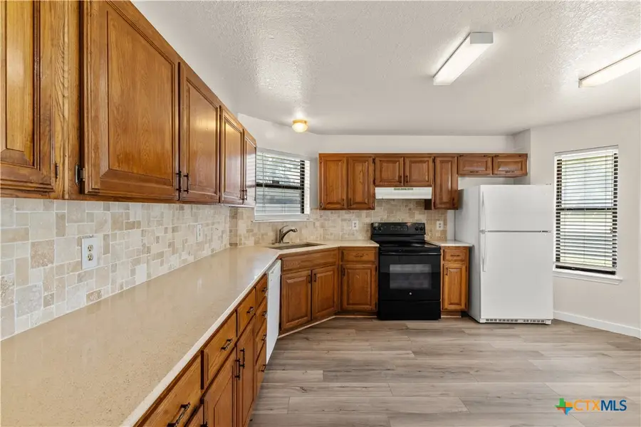 108 Leona Street, Lockhart, TX 78644 - #3