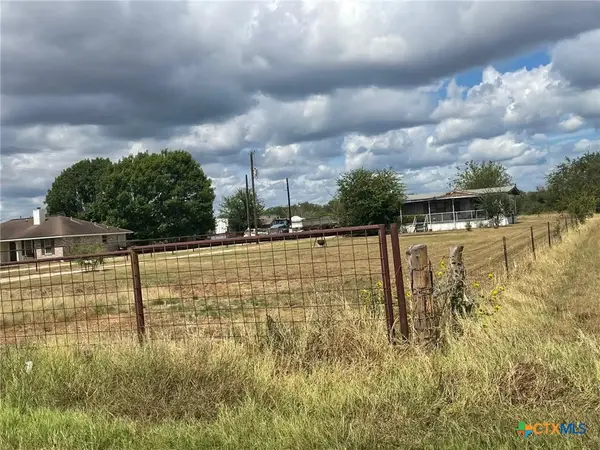 755 Saengerhalle Road, New Braunfels, TX 78130