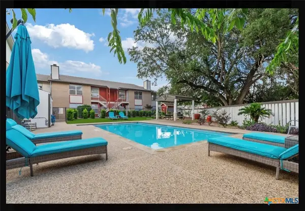 205 Craddock Ave, San Marcos, TX 78666