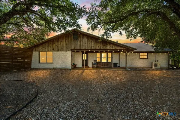 1421 Fm 1660, Hutto, TX 78634