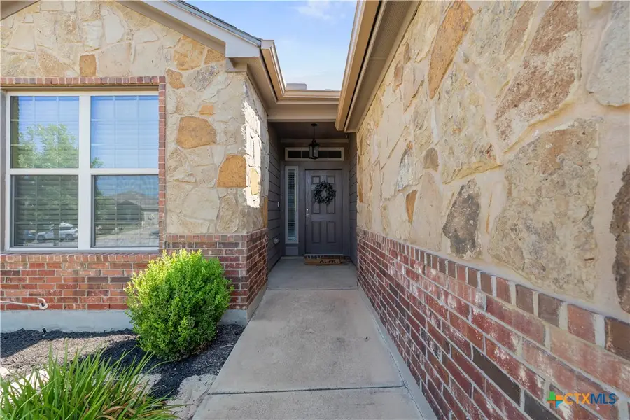 8016 Honeysuckle, Temple, TX 76502 - #2