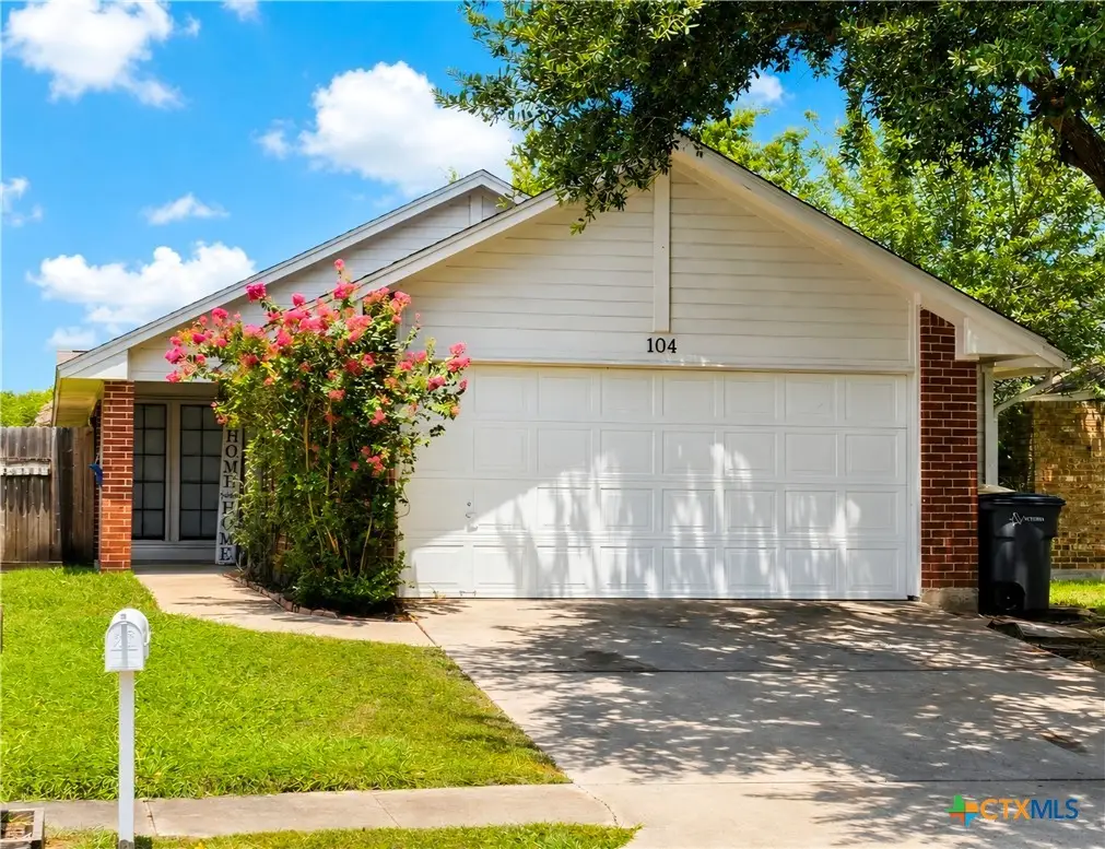 104 Waterford Drive, Victoria, TX 77901 - #1
