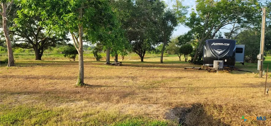 310 E Dallas Avenue #312, Seadrift, TX 77983 - #2