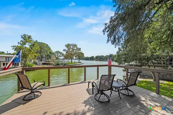 107 Palmkey Street, McQueeney, TX 78123