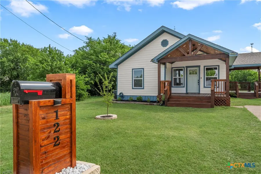 122 Rogers Street, McGregor, TX 76657 - #2