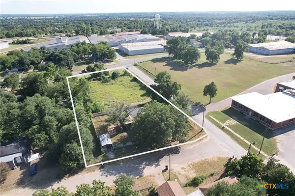 403 S Nolan, Cameron, TX 76520
