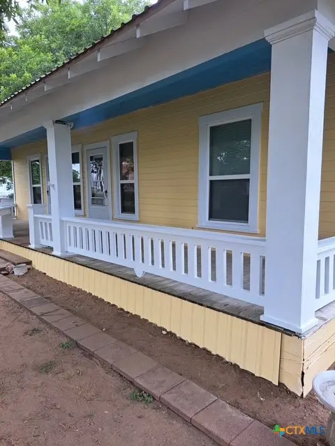 403 S Nolan, Cameron, TX 76520 - #3
