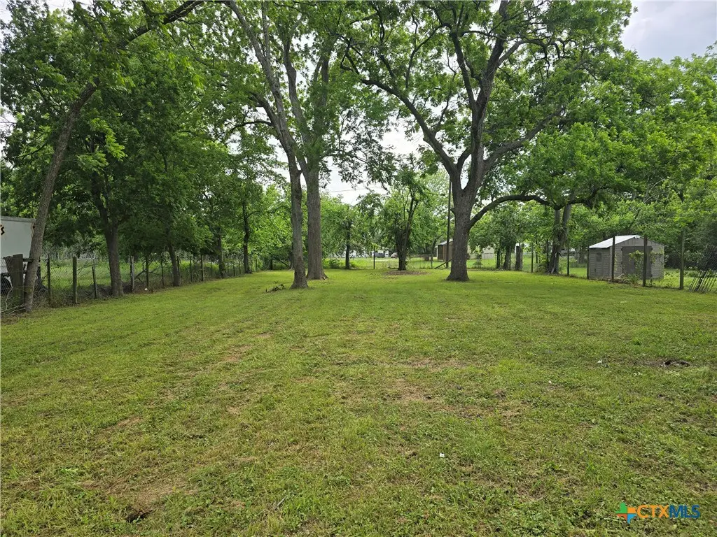 315 Commerce Street, Marlin, TX 76661 - #1