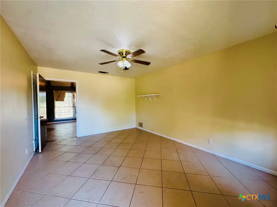 2405 Osage Road, Gatesville, TX 76528 - #2